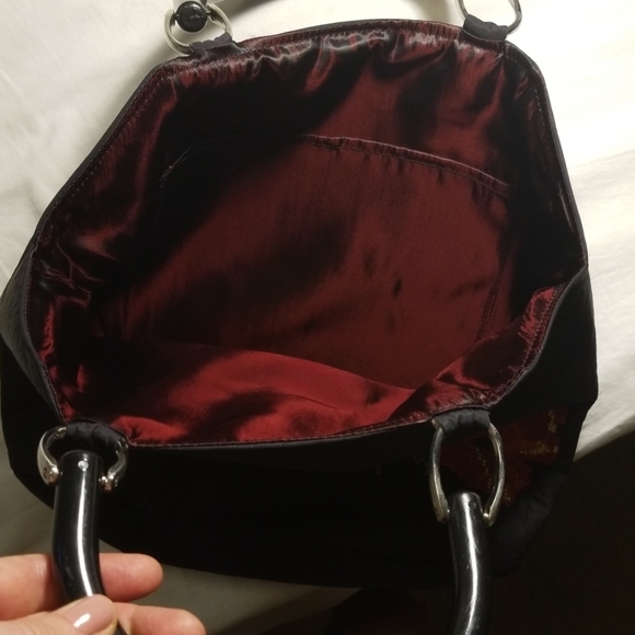 Vegan / boho hand embroidered midi purse - Picture 3 of 5